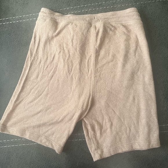 AE PLUSH SUPER HIGH-WAISTED 7" BIKE SHORT - Picture 3 of 4